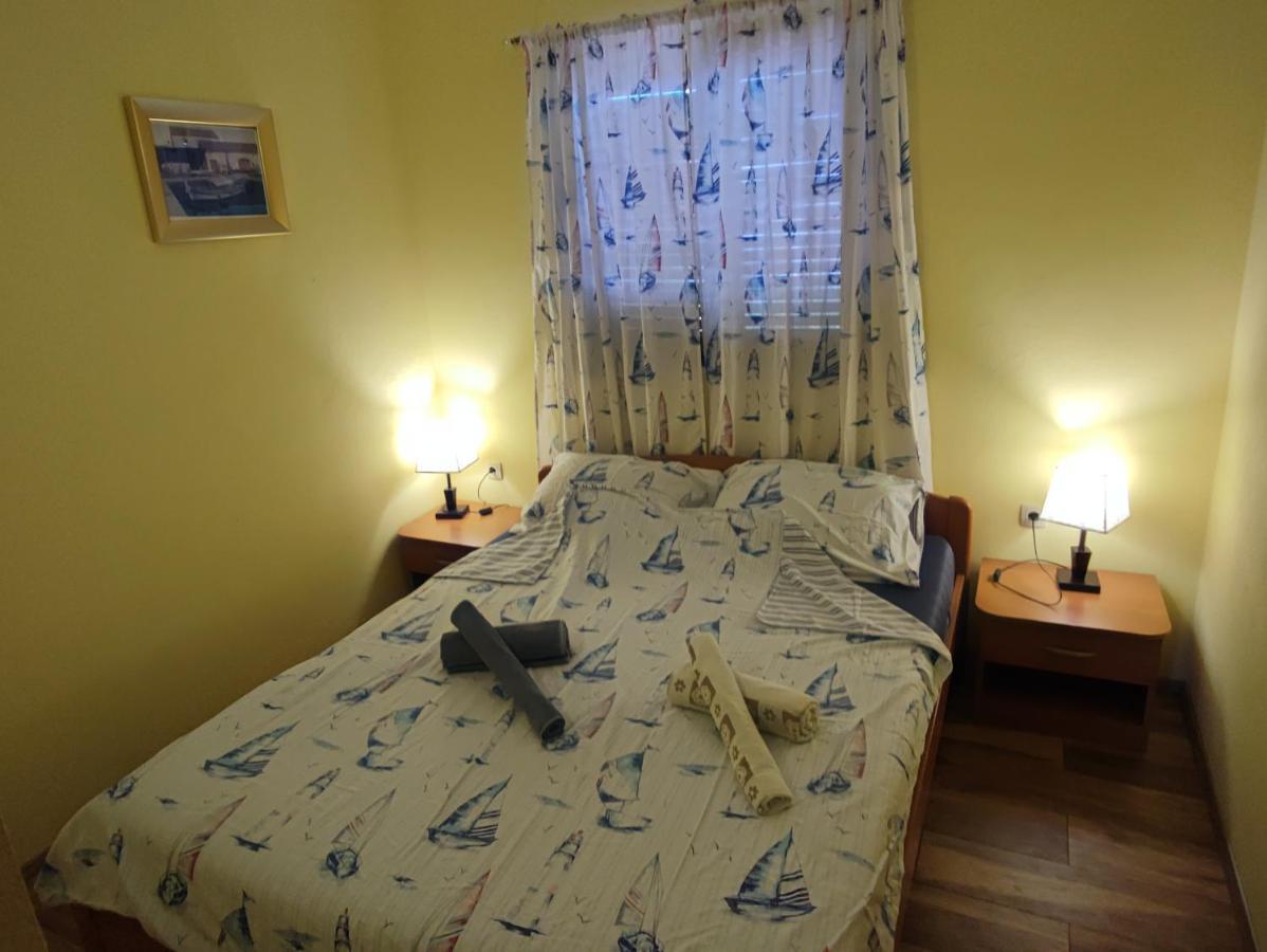 Sovlja Bay Tribunj (Sibenik-Knin)