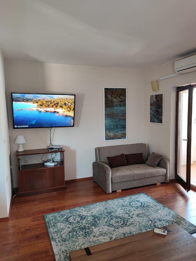 Sovlja Bay Tribunj (Sibenik-Knin)